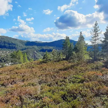 8 Person In Tjorhom-by Traum *