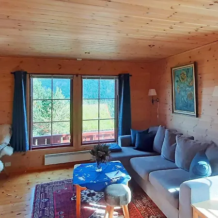 Holiday Home Tjorhom